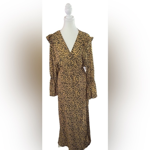 Size 1X Fashion to Figure Maxi Wrap around Dress, Animal Print, NWT - Picture 6 of 12